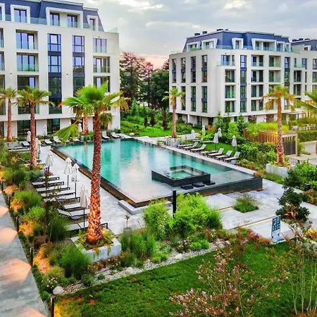 Apartament луксозен двустаен Sf. Constantin și Elena