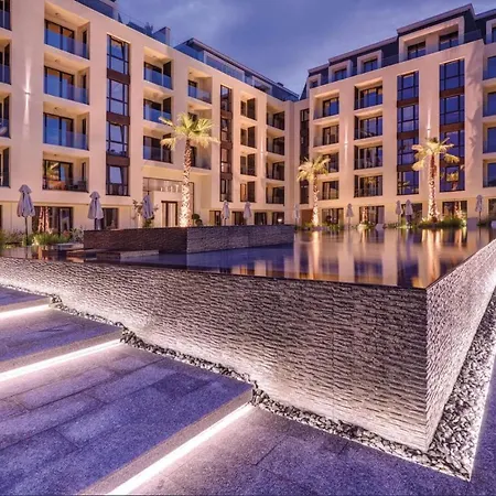 Apartament луксозен двустаен