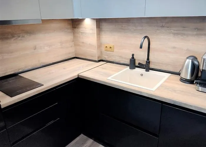 луксозен двустаен * Sankt Konstantin & Helena